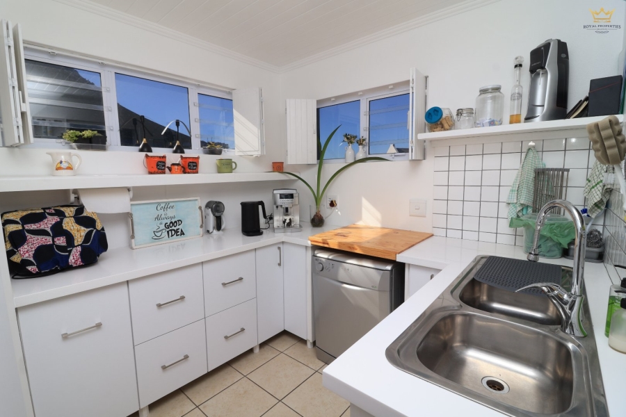 3 Bedroom Property for Sale in Sunny Seas Estate Western Cape